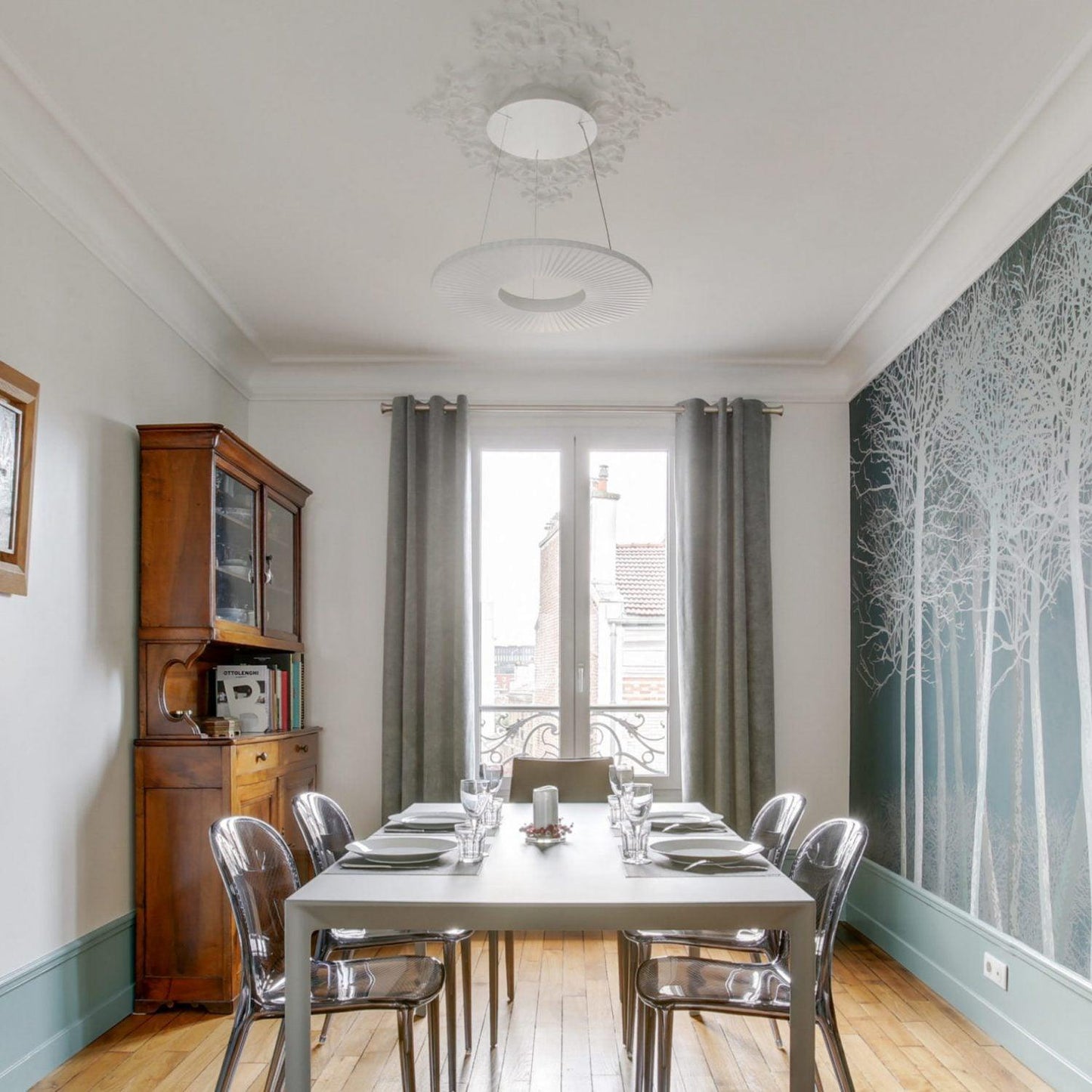 Iris Pendant Lamp
