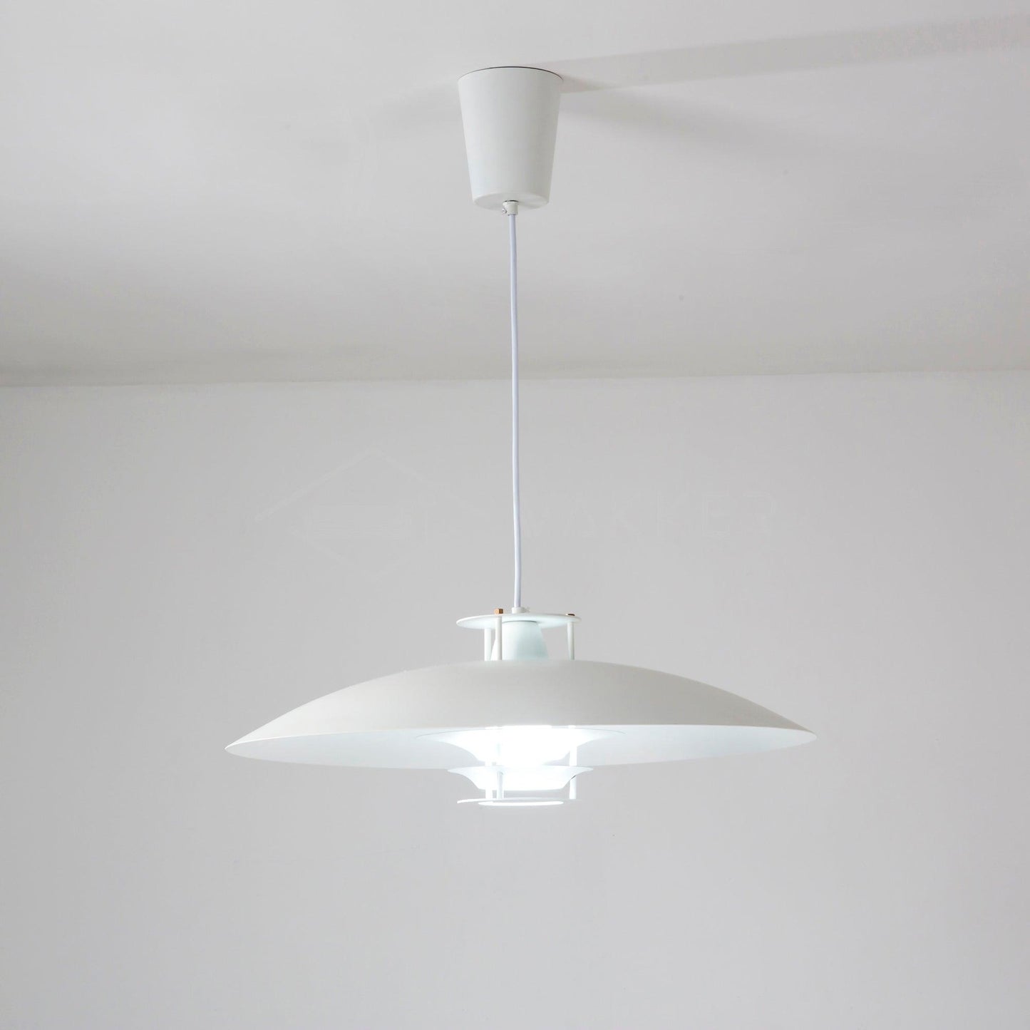 JL 341 Pendant Light