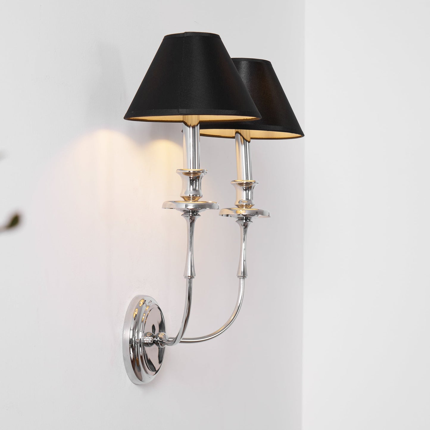 Jasper Wall Lamp