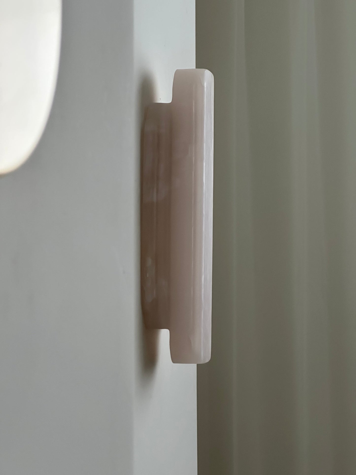 Jewel Onyx Wall Lamp
