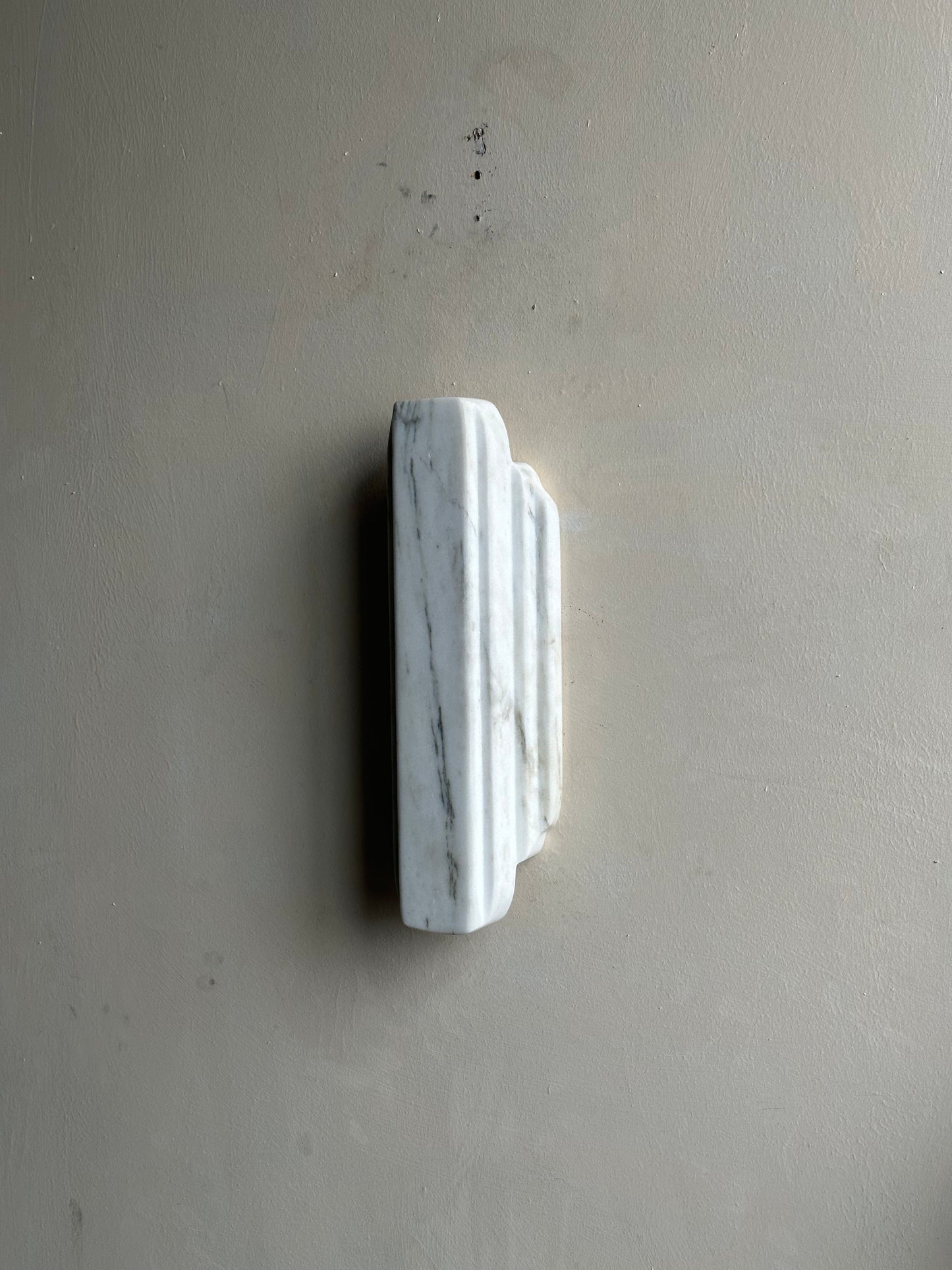 Jewel Onyx Wall Lamp