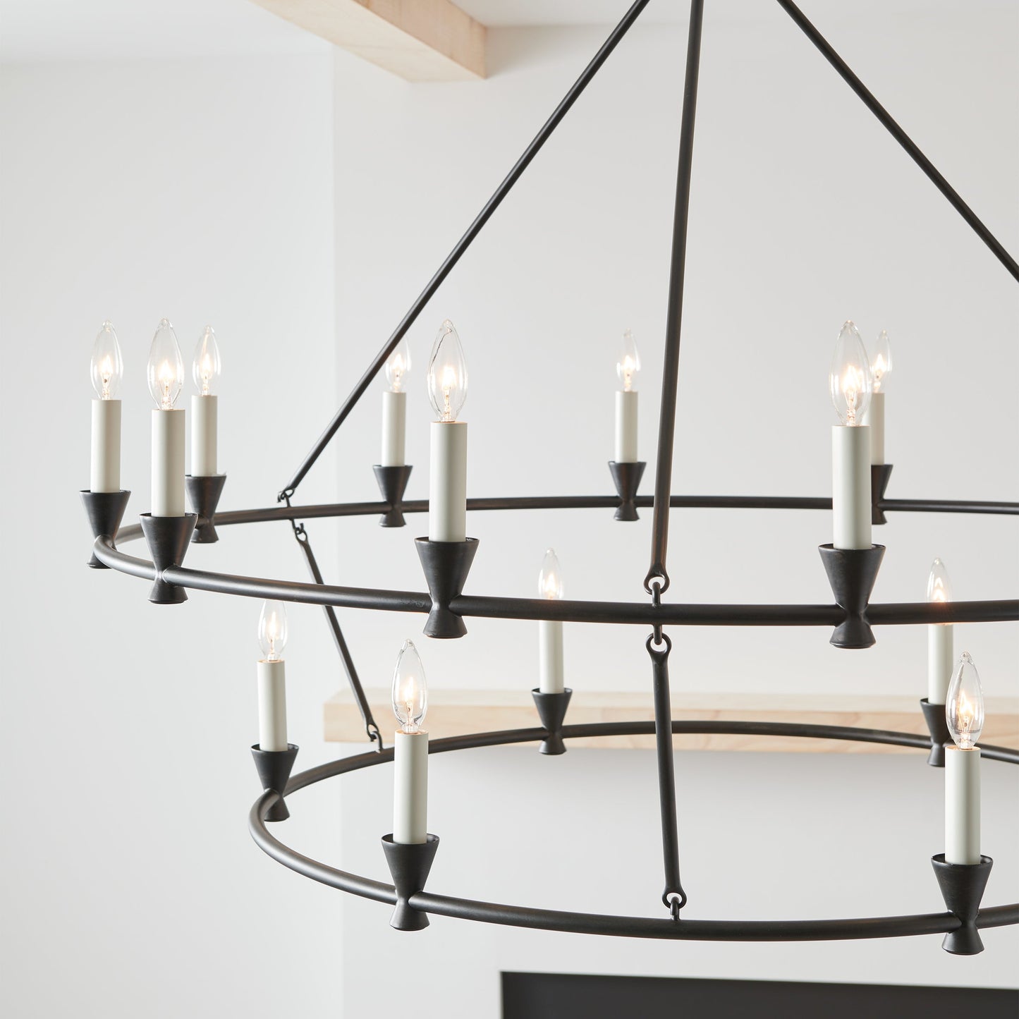 Kylan Chandelier