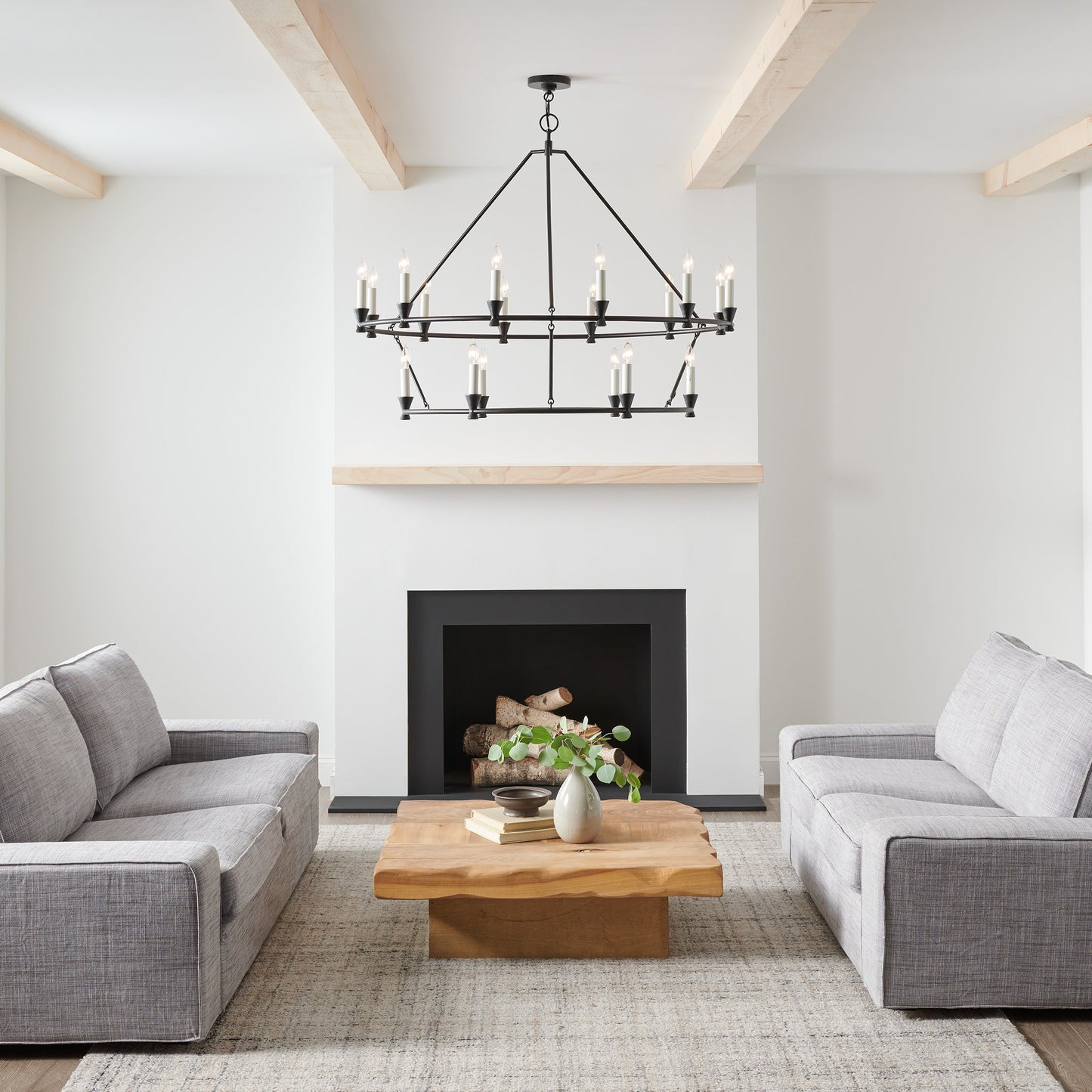 Kylan Chandelier