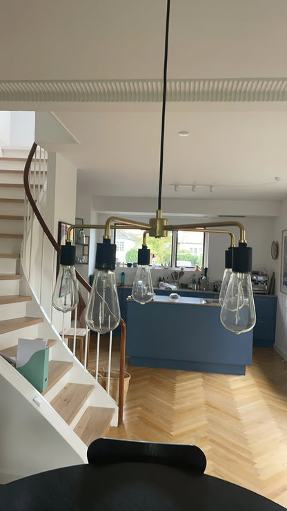Leonard Chandelier