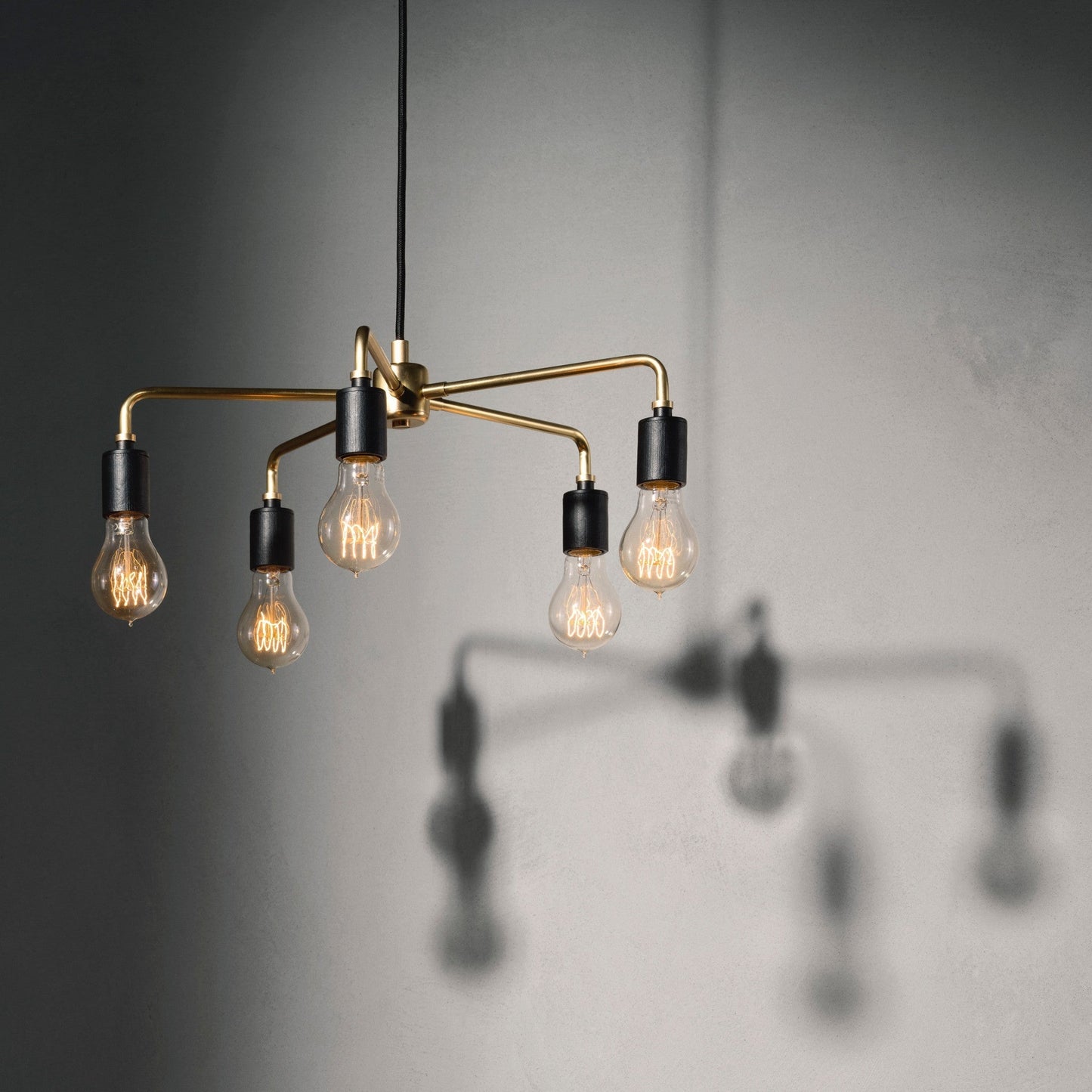 Leonard Chandelier