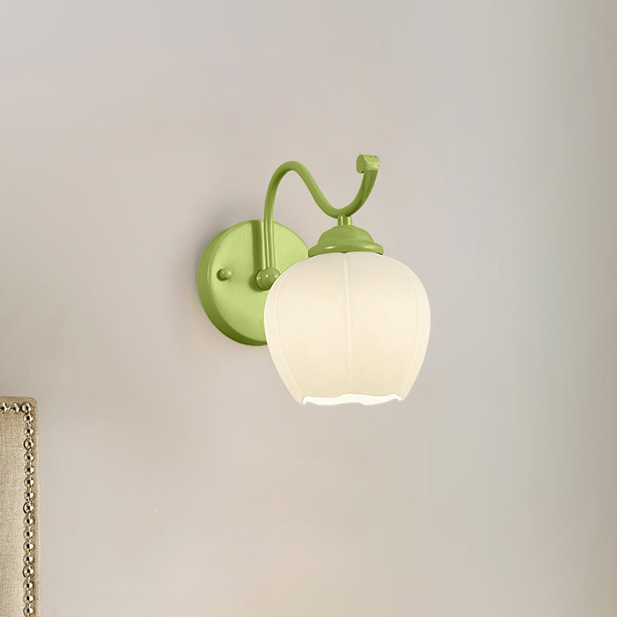 Lomance Lily Wall Lamp