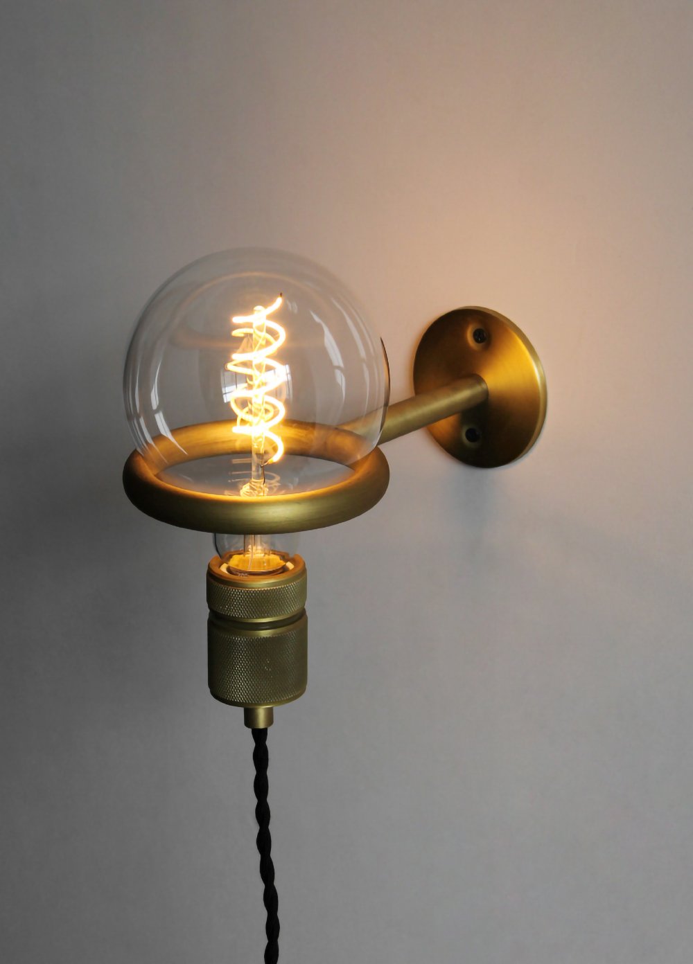Loop Minimalist Wall Light With Wall Socket