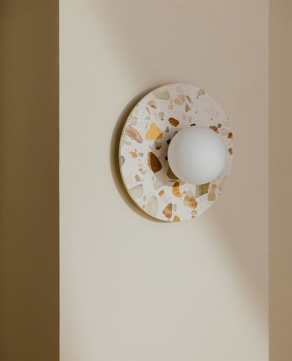 Lunas Terrazzo Wall Lamp
