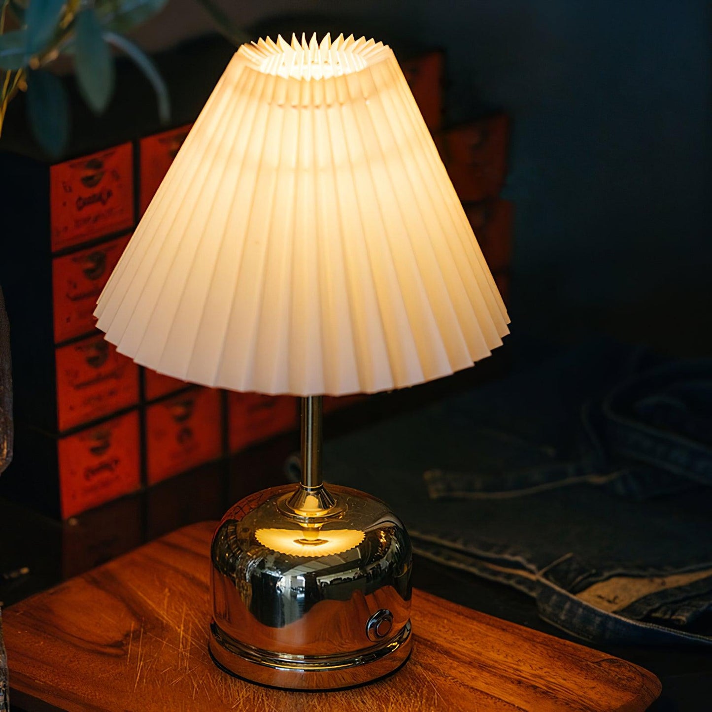 Metal Antique Table Lamp