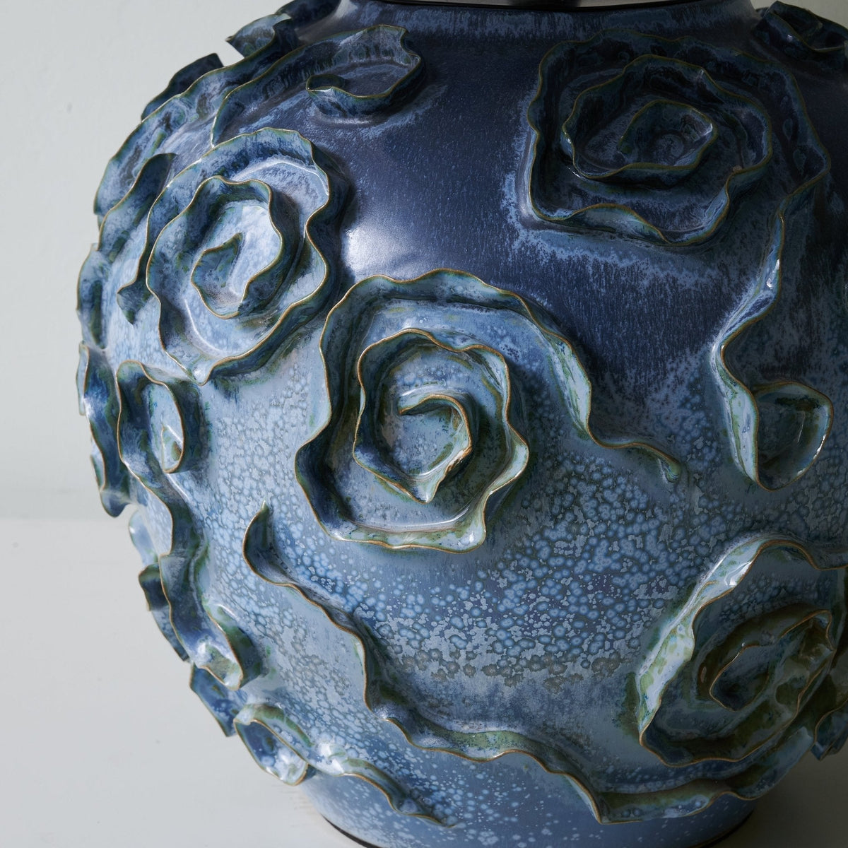 Midnight Rose Table Lamp