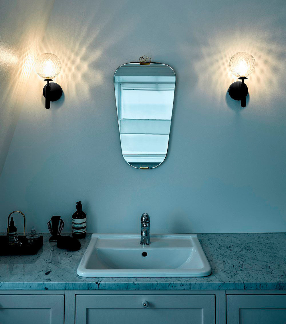 Nordica Plug-in Wall Lamp