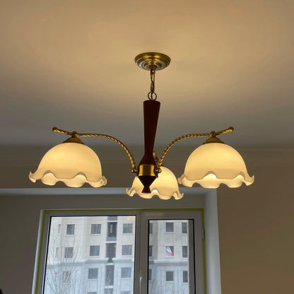 Milky Flower Chandelier