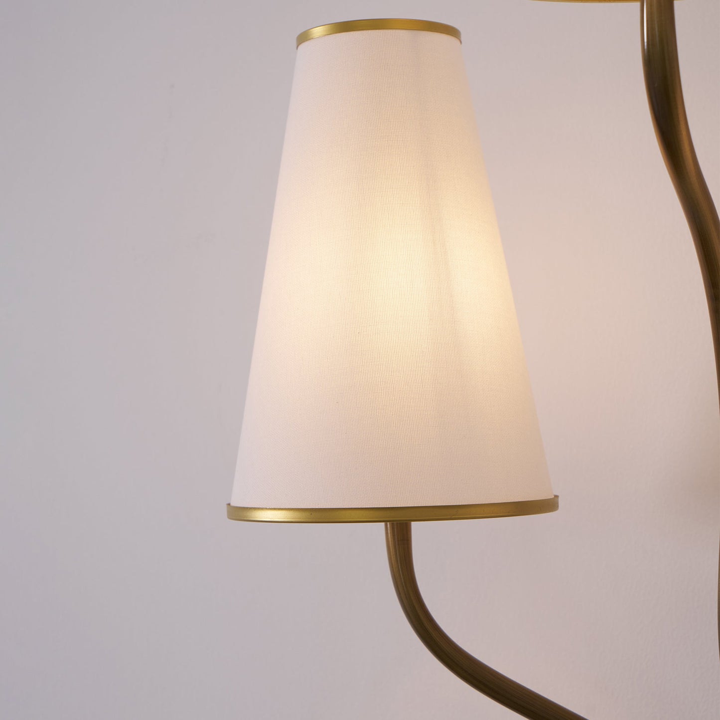 Montreuil Wall Lamp