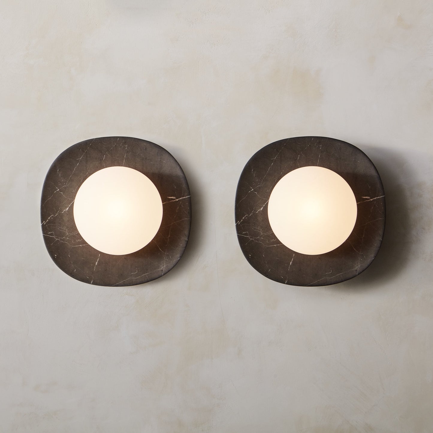 Naga Wall Lamp
