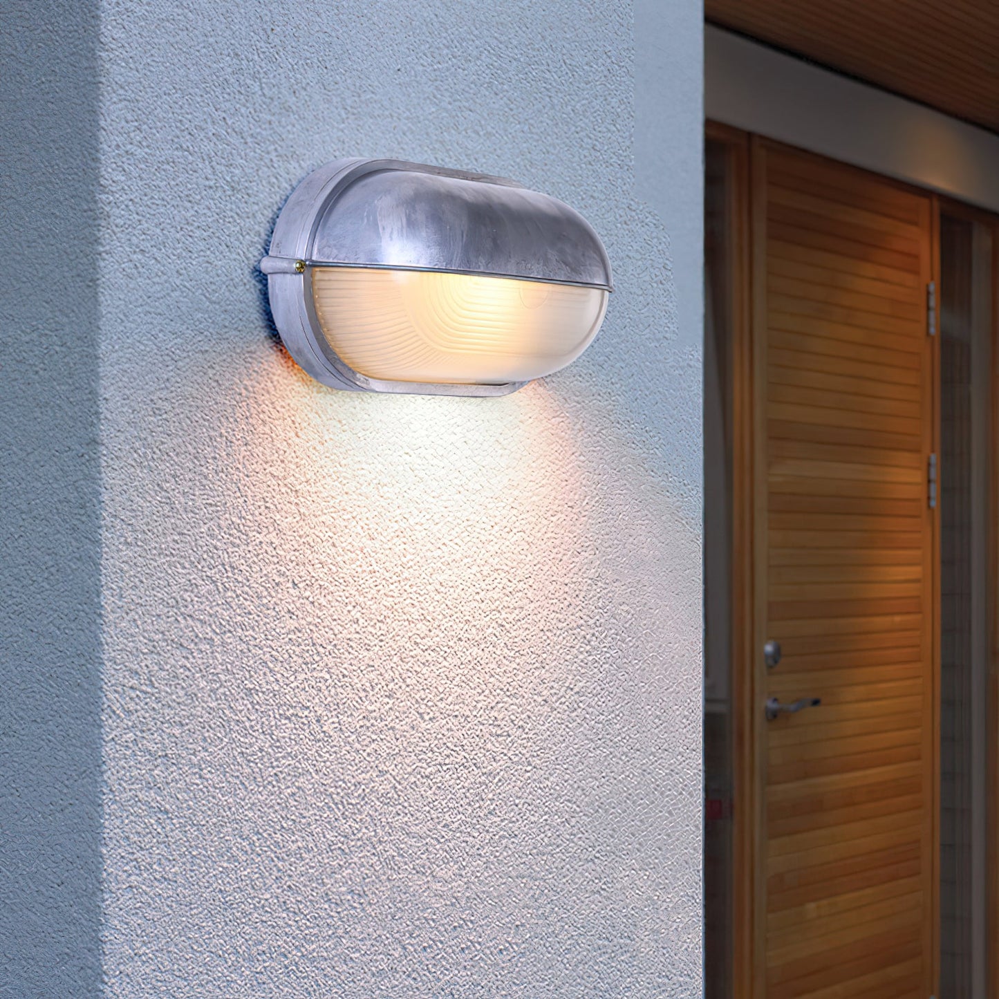 Nauticus Outdoor Wall Lamp