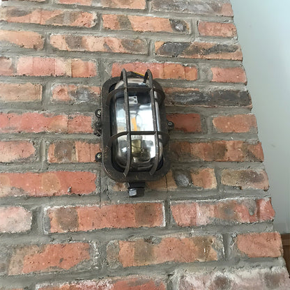 Hamilton Wall Light