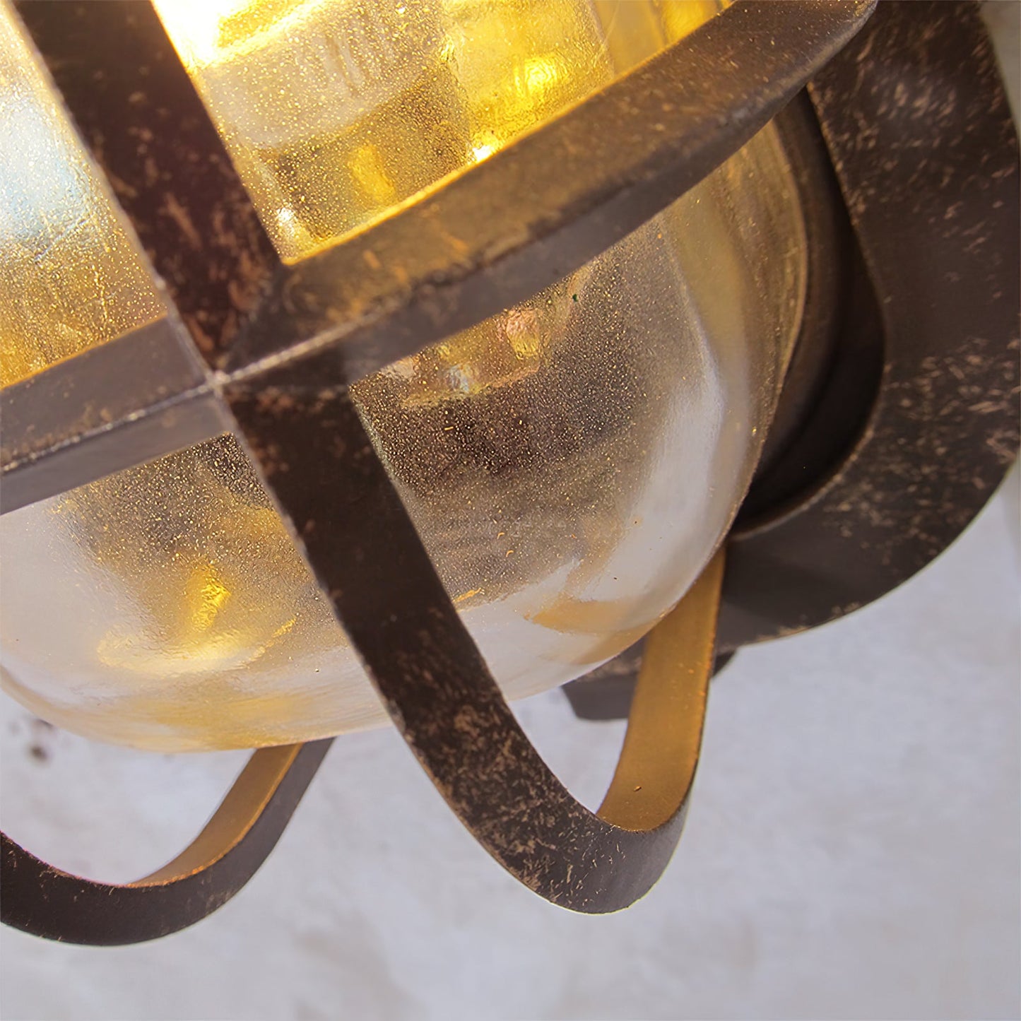 Hamilton Wall Light