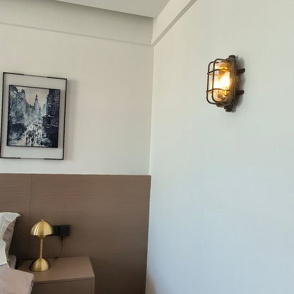Hamilton Wall Light