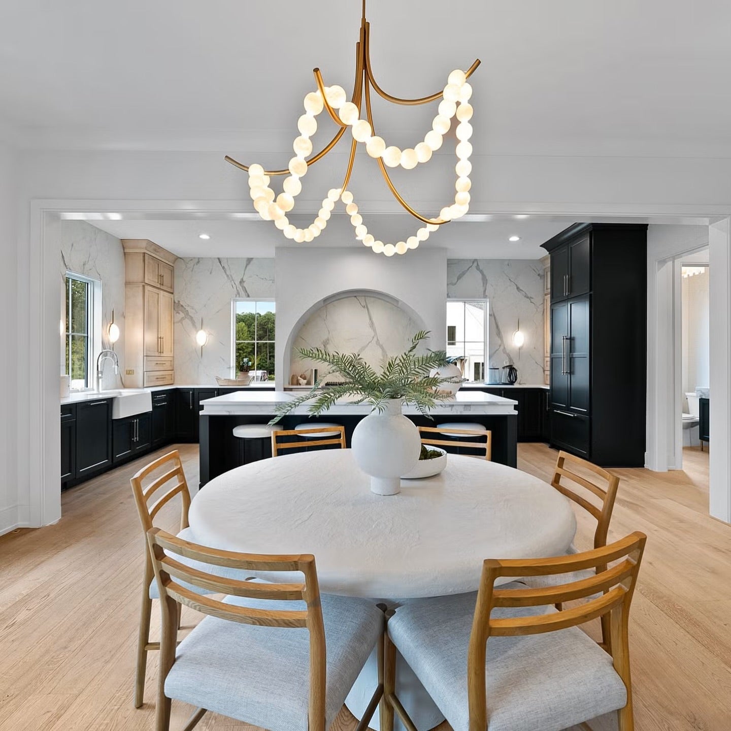 Parel Chandelier