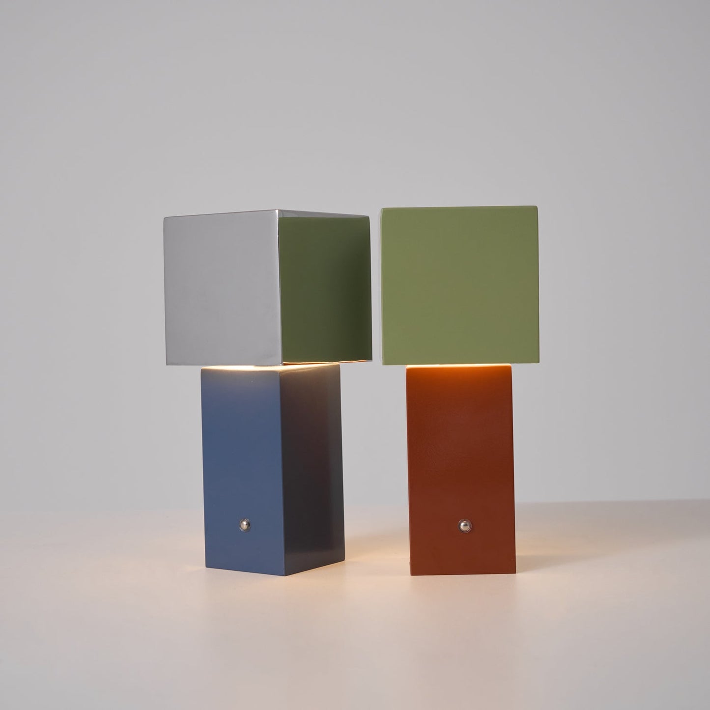 Pivot Portable Table Lamp