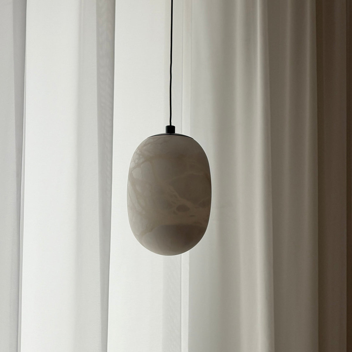 Aurora Alabaster Pendant Lamp