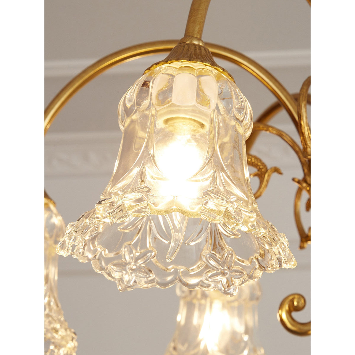 Aveline Chandelier