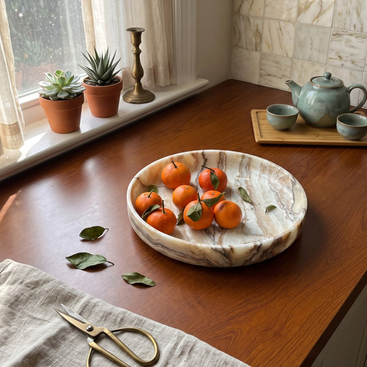 Bonita Round Stone Tray