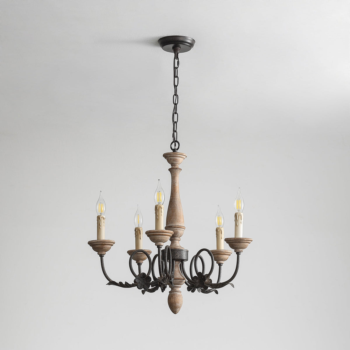 Briarford Chandelier