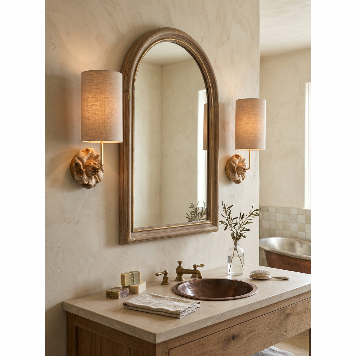Claudia Wall Lamp