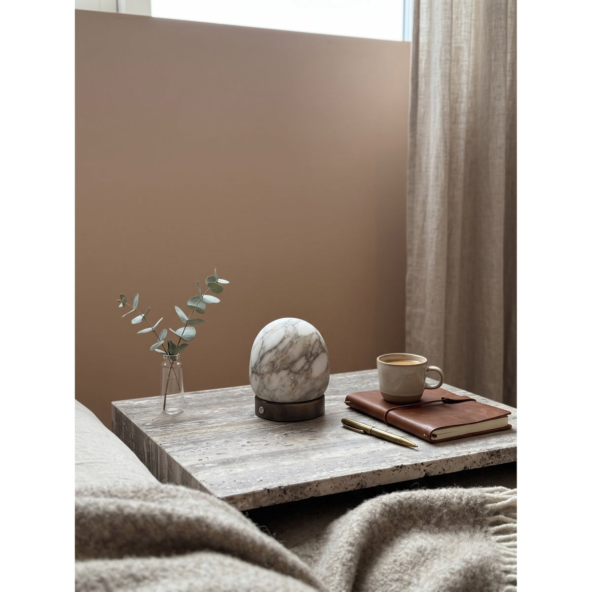 Cosmo Glow Alabaster Table Lamp (Built-in Battery)