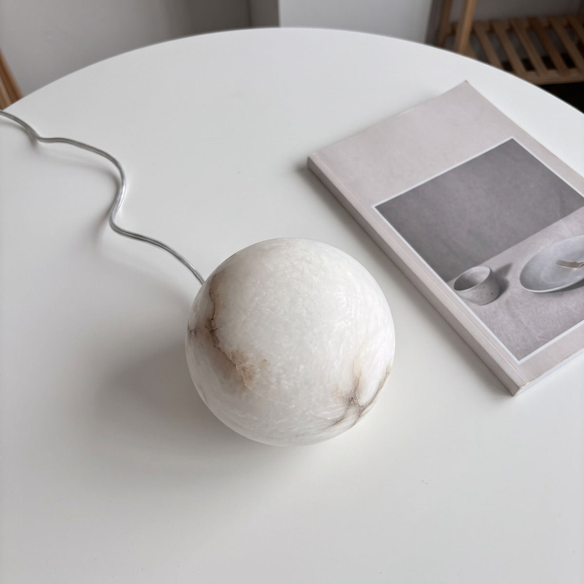 Darrow Glowing Table Lamp