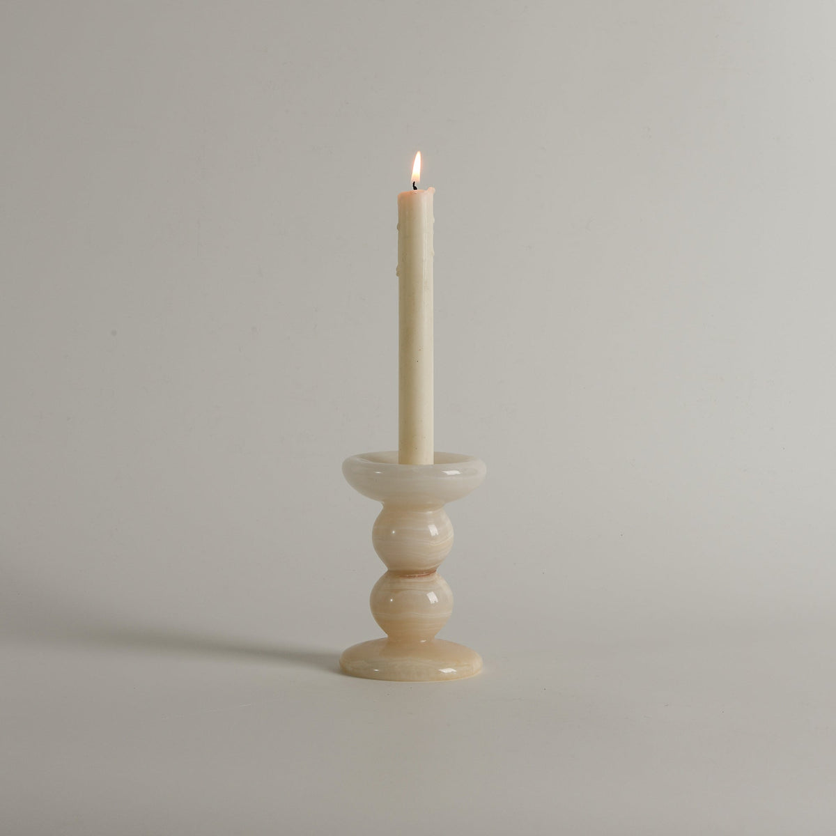 Delia Onyx Candlestick