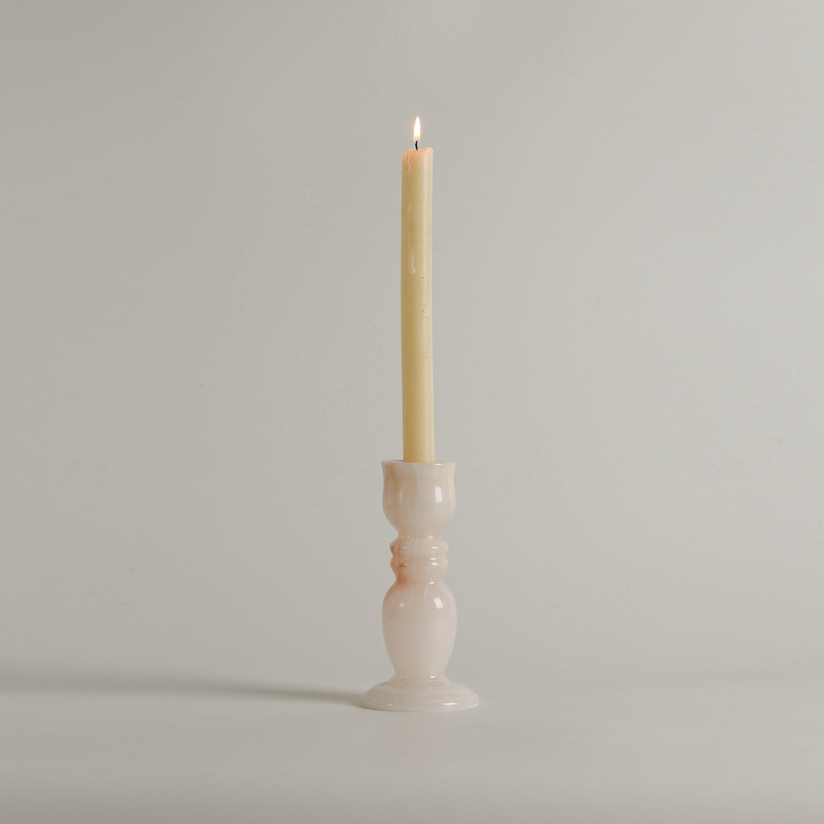 Delia Onyx Candlestick