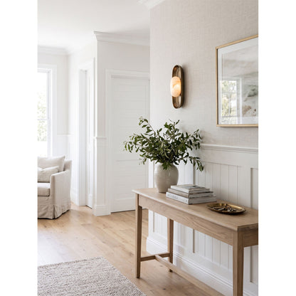 Esculpa Alabaster Wall Sconce