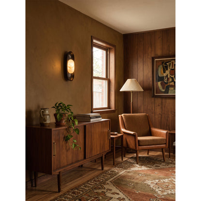 Esculpa Alabaster Wall Sconce