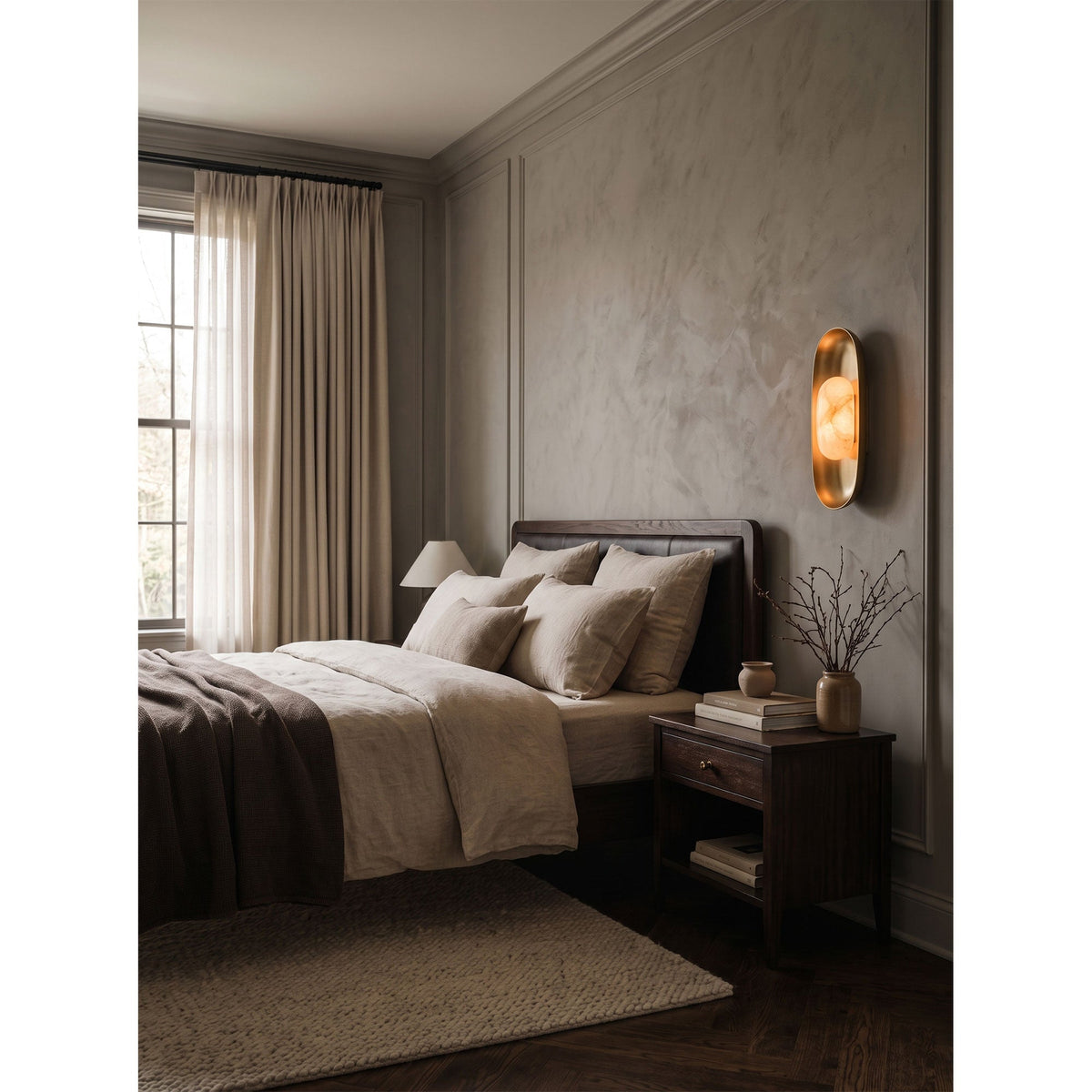 Esculpa Alabaster Wall Sconce