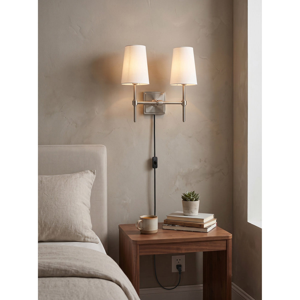 Hillsdale Plug-in Wall Sconce