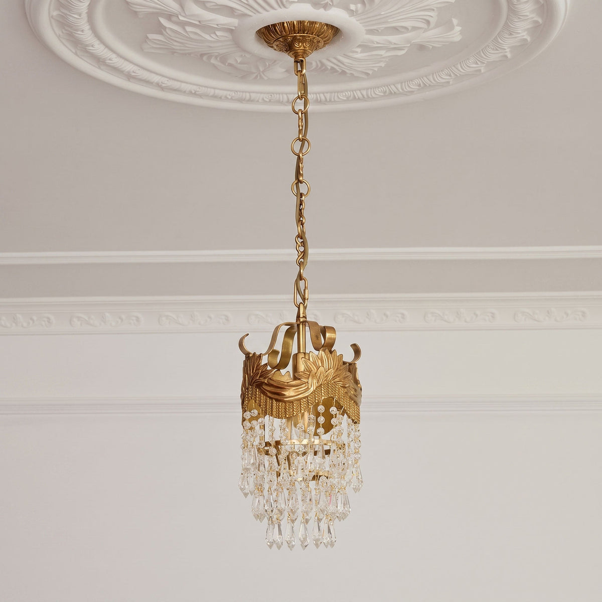 Mayfield Crystal Pendant Lamp