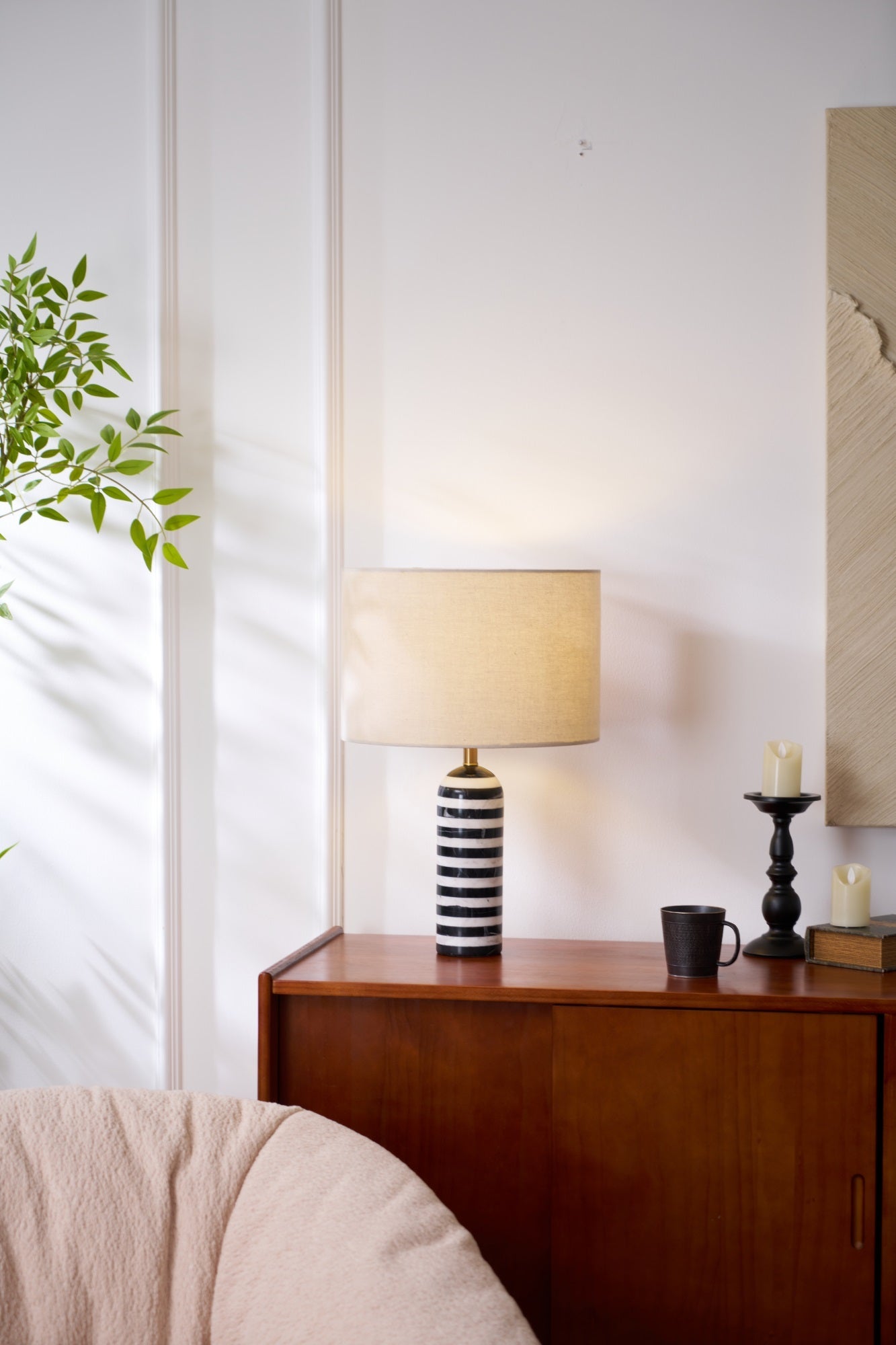 Tuxedo Marble Table Lamp