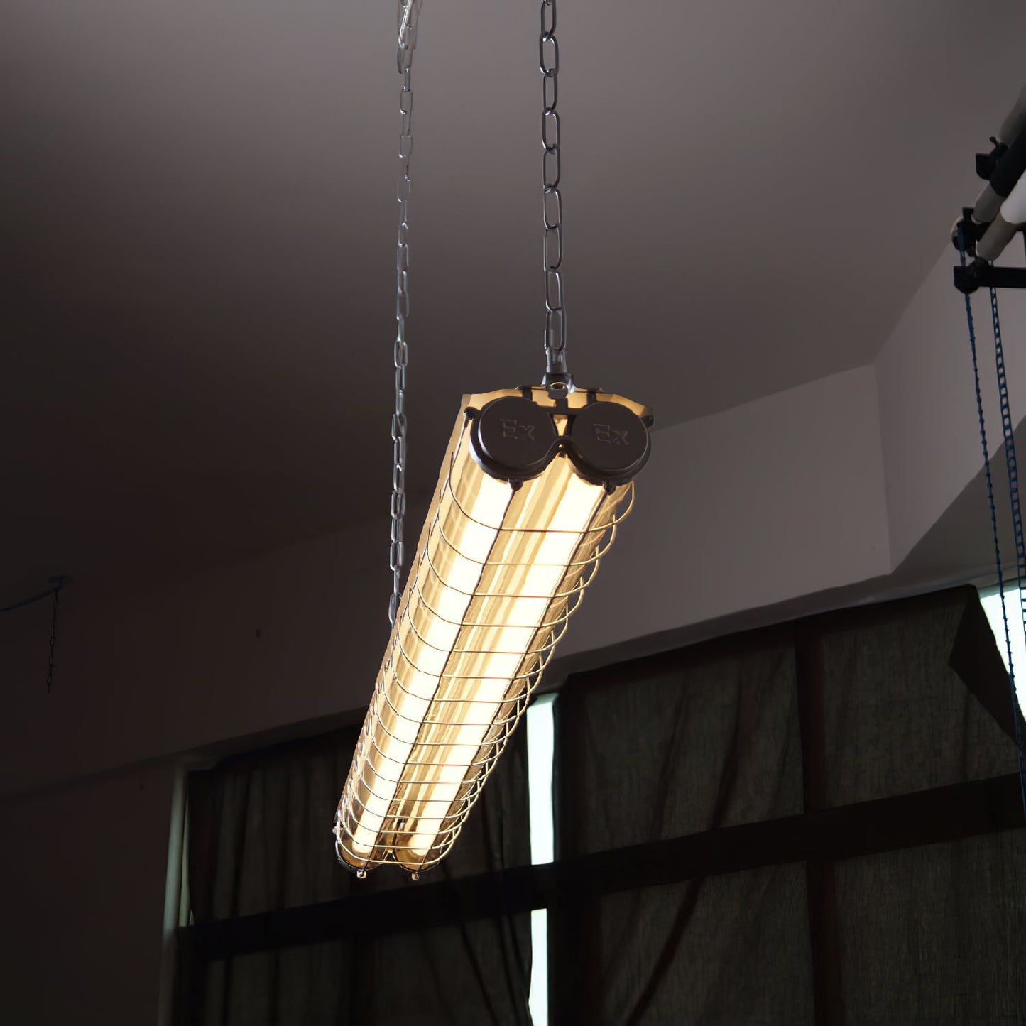 Ultra Mariner Pendant Light