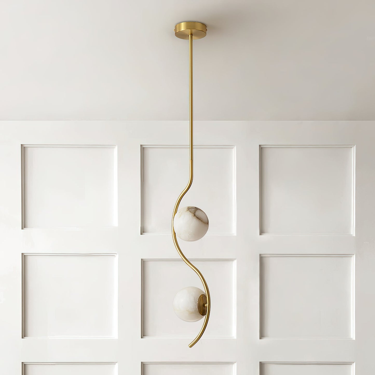 Uva Curved Pendant Lamp