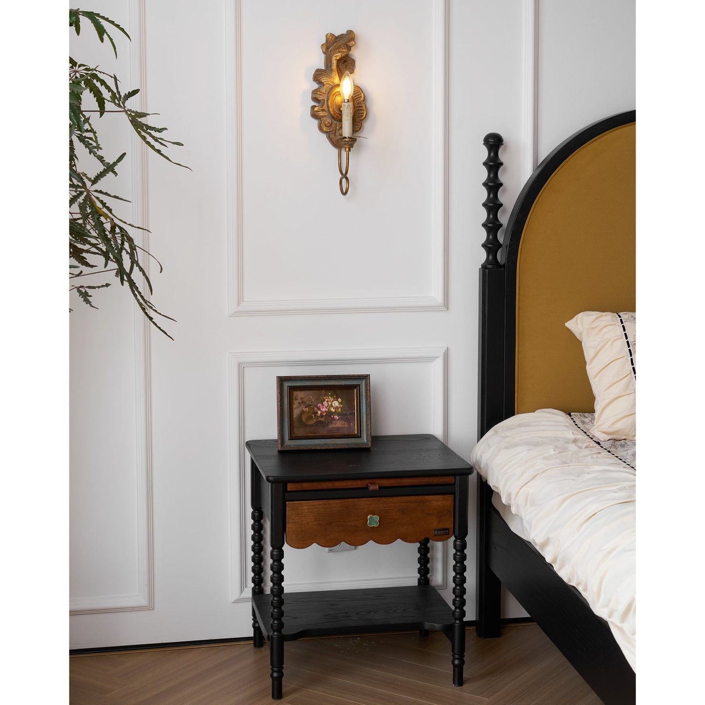 Verdure Vintage Sconce