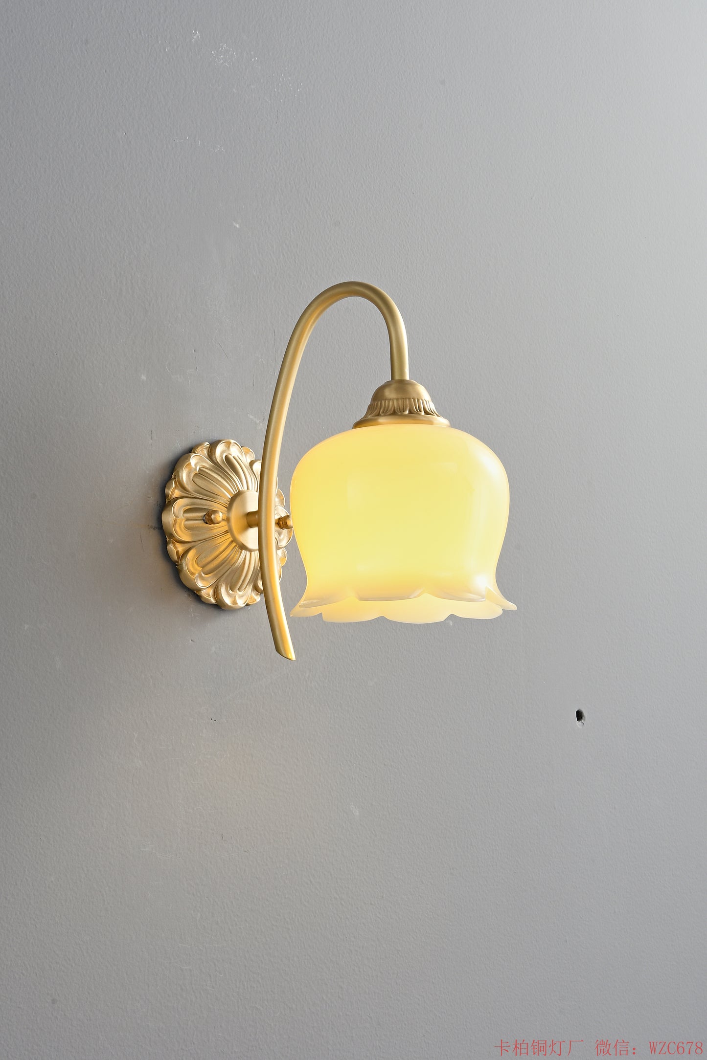 Brass flower resin wall sconce