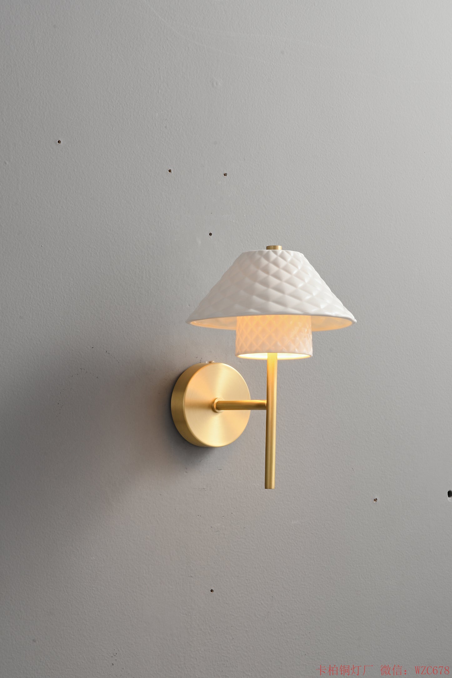 Brasss small dome single light wall sconce
