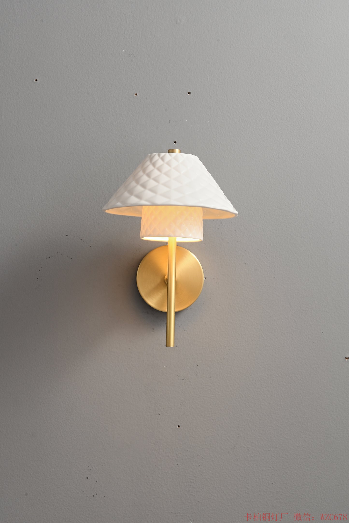 Brasss small dome single light wall sconce