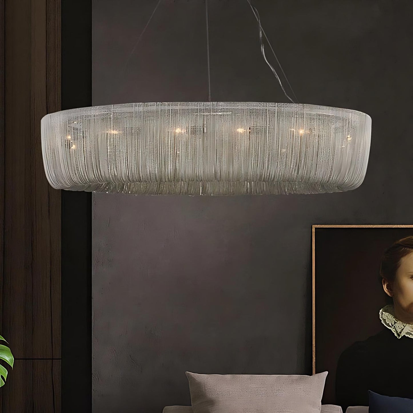 Cadena Chain Tassel Chandelier